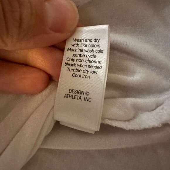 Athleta white tank along side slit xs - Picture 9 of 9